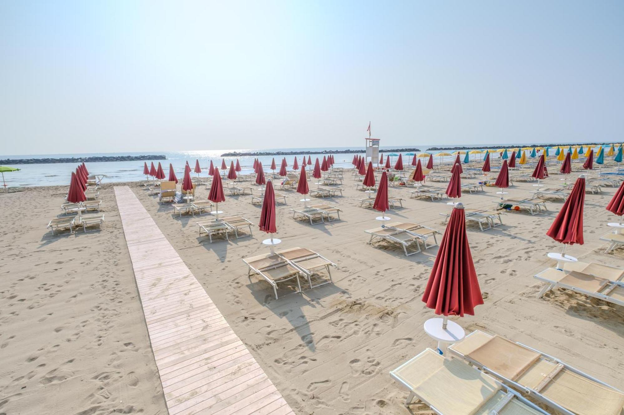 Hotel Classic Lido Di Savio Esterno foto